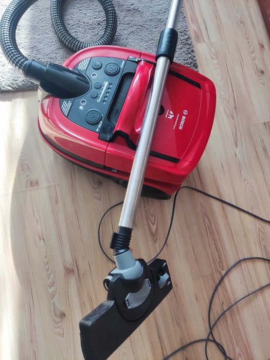 Aspirator Bosh AquaWash and Clean
