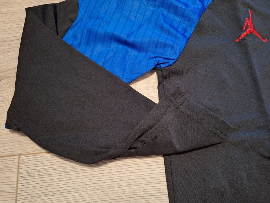 Футболен анцунг на ПСЖ половин цип!