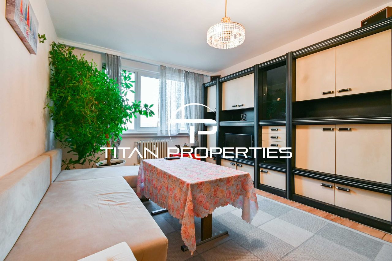 Дава се под наем Тристаен апартамент в София, Младост 1 - 96 кв.м за 612 € - Снимка #3