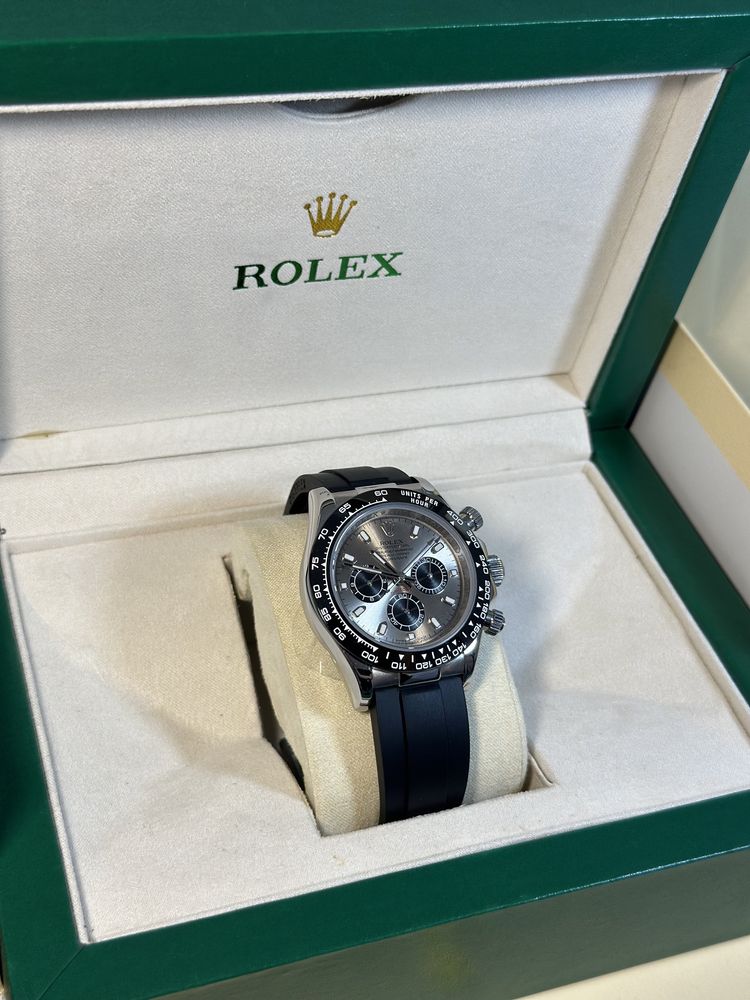 Rolex Daytona Cosmograph Black Rubber Strap 40mm