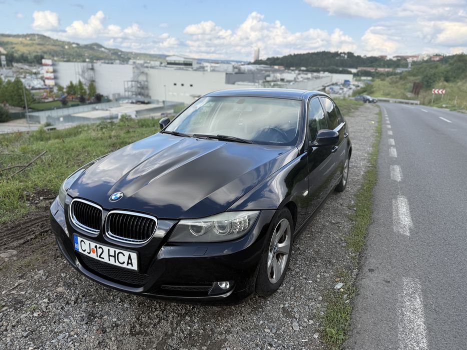 Bmw 320, negru, 2010
