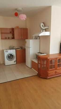 Дава се под наем Тристаен апартамент в Бургас, Сарафово - 80 кв.м за 142.8 € - Снимка #4