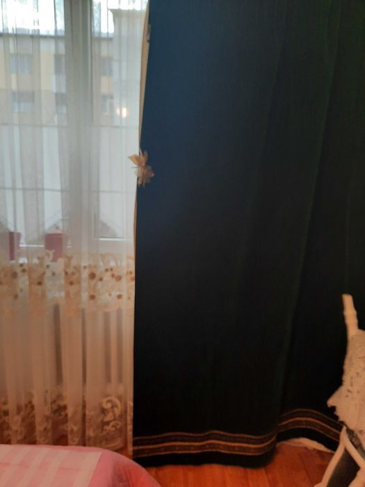 Draperii si husa de pat din catifea