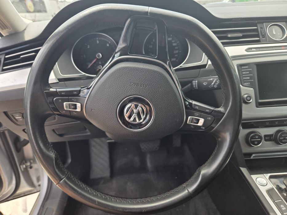 Volan complet Passat B8