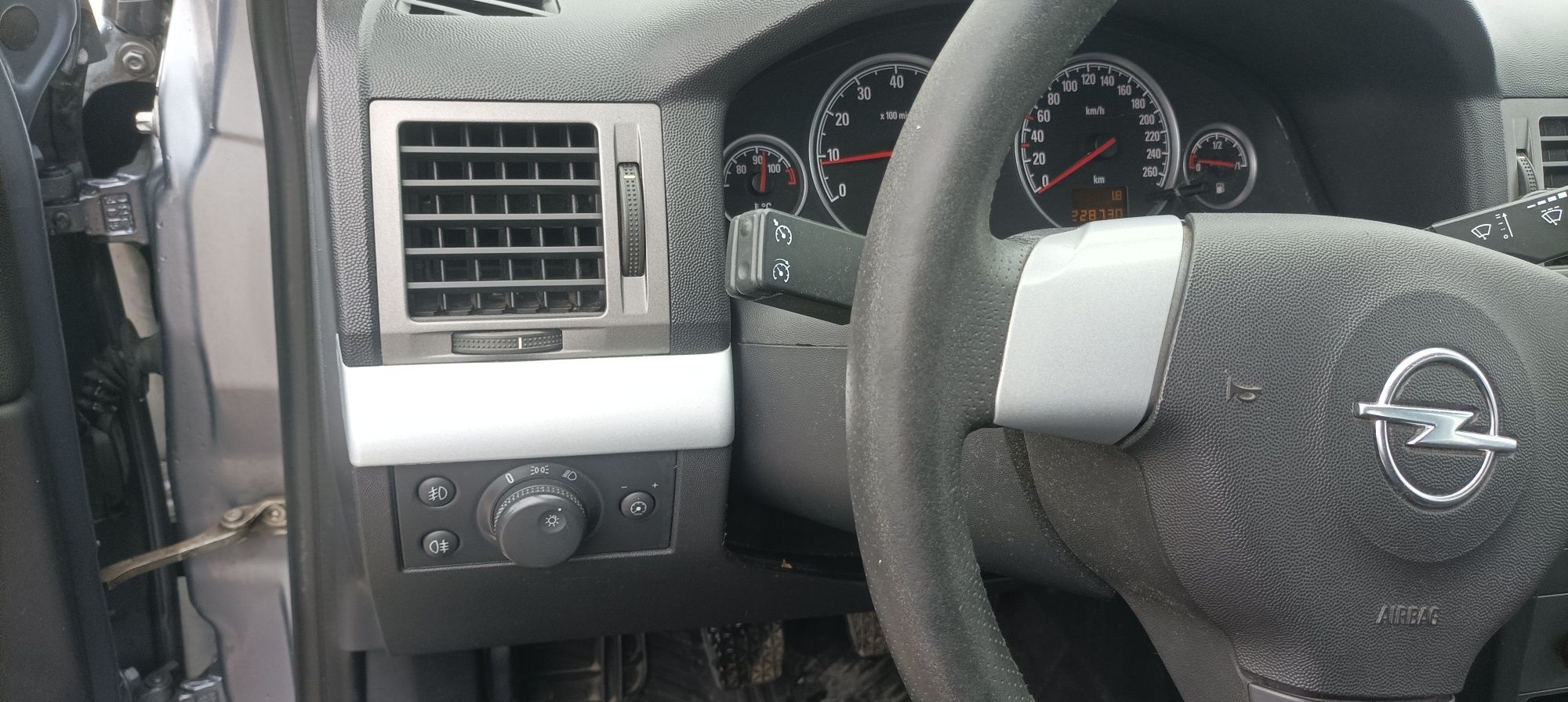 Opel Vectra C 1.8