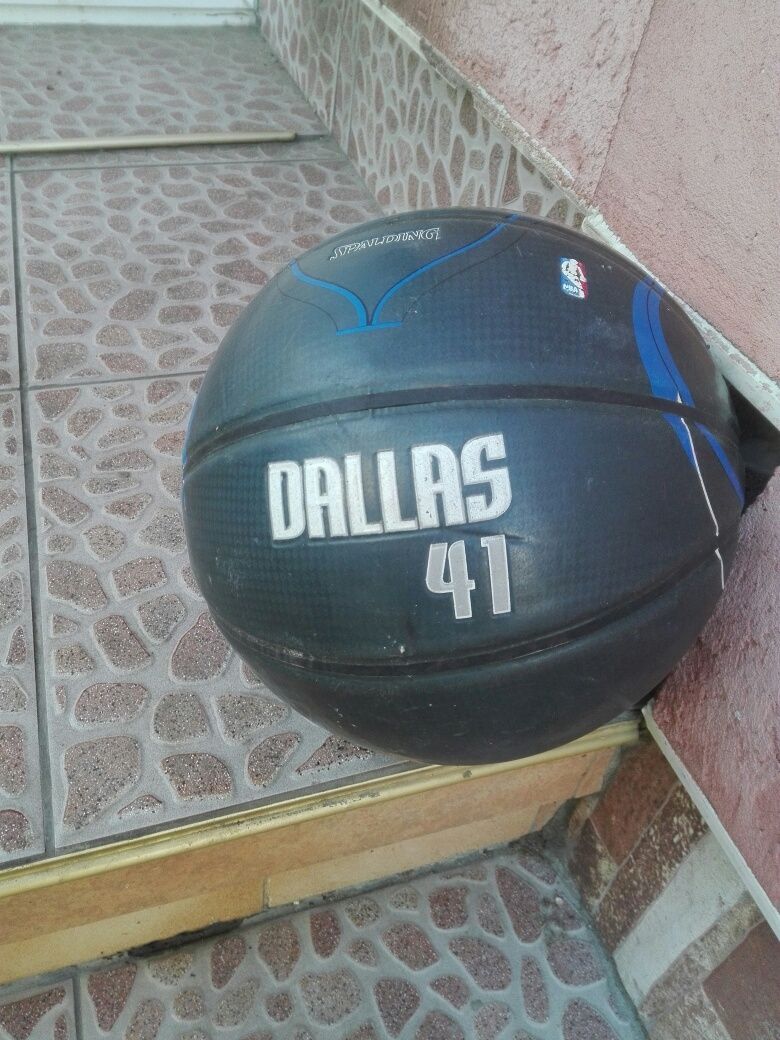 Топка Spalding за Баскет бол