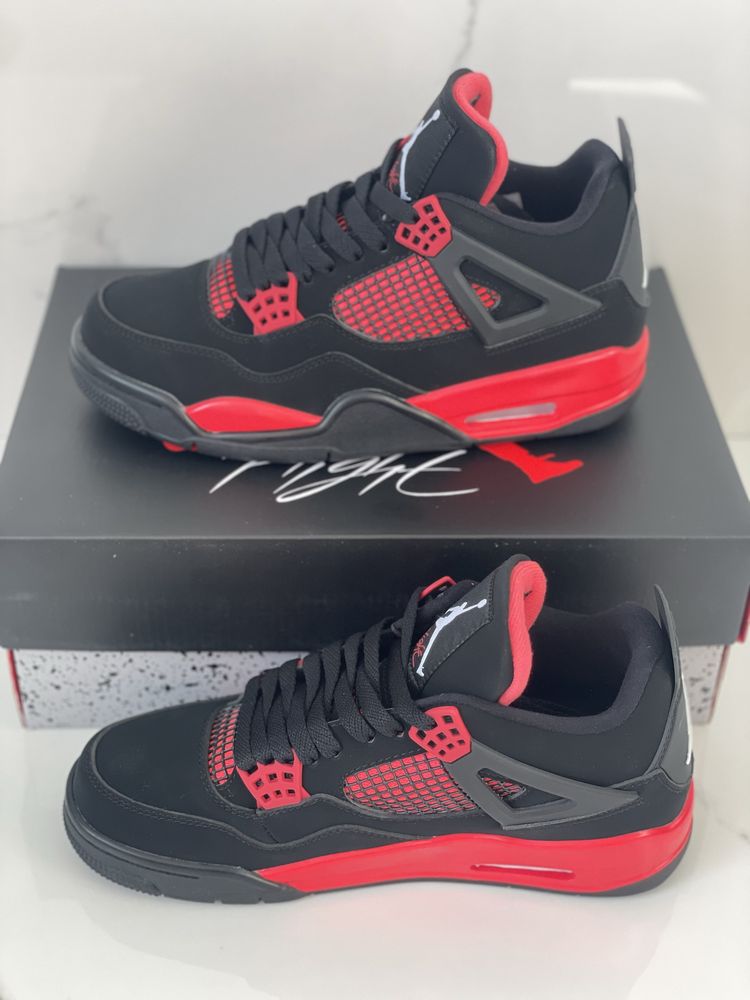 Air Jordan 4 Retro Red Thunder Black