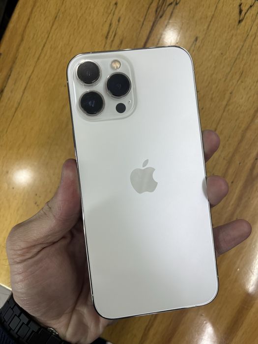 13 Pro Max 128GB silver