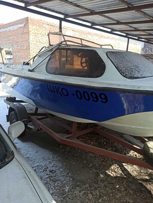 продам катер Ладога 2 тримаран
