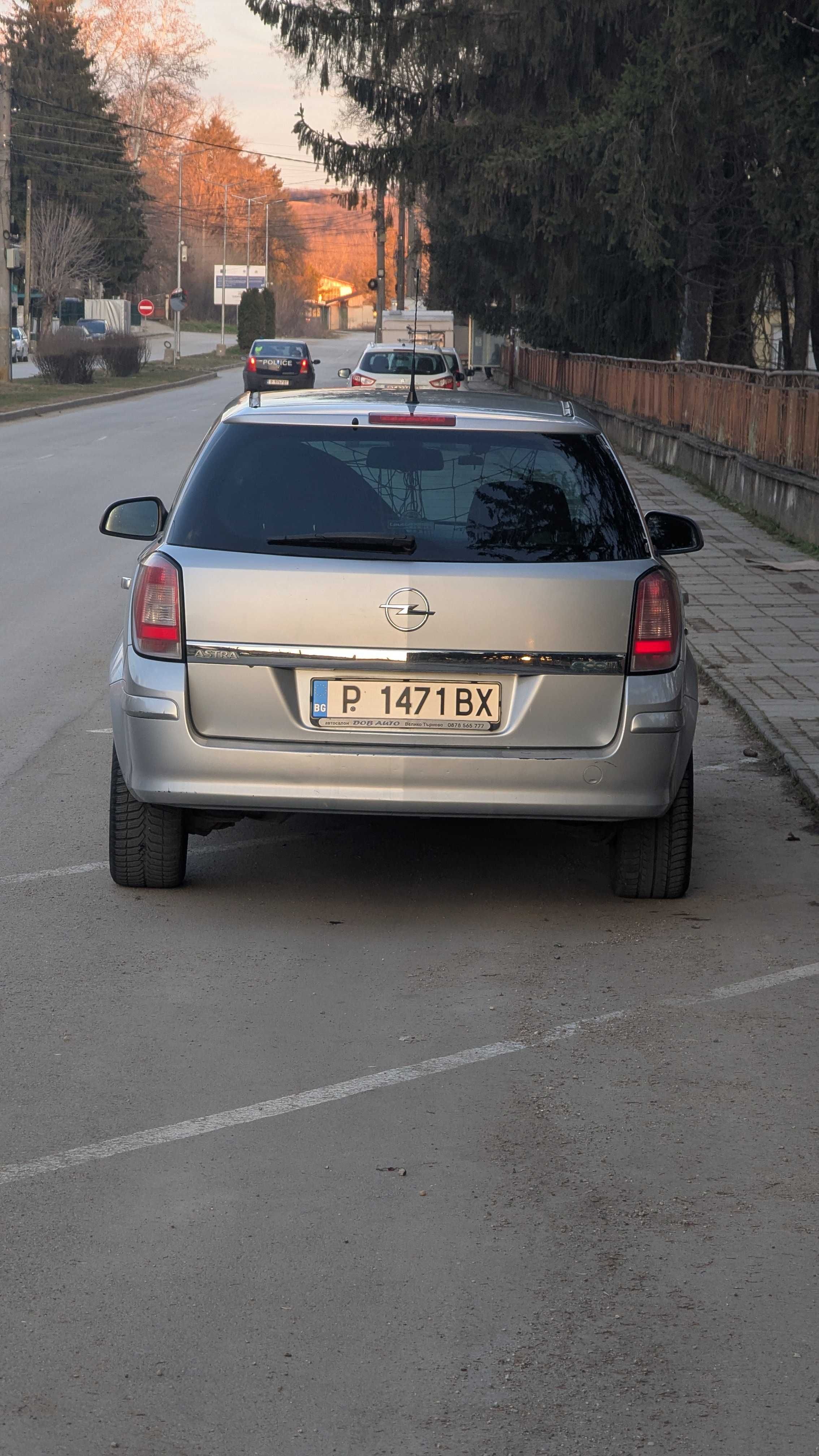 Комби Opel Astra 2010