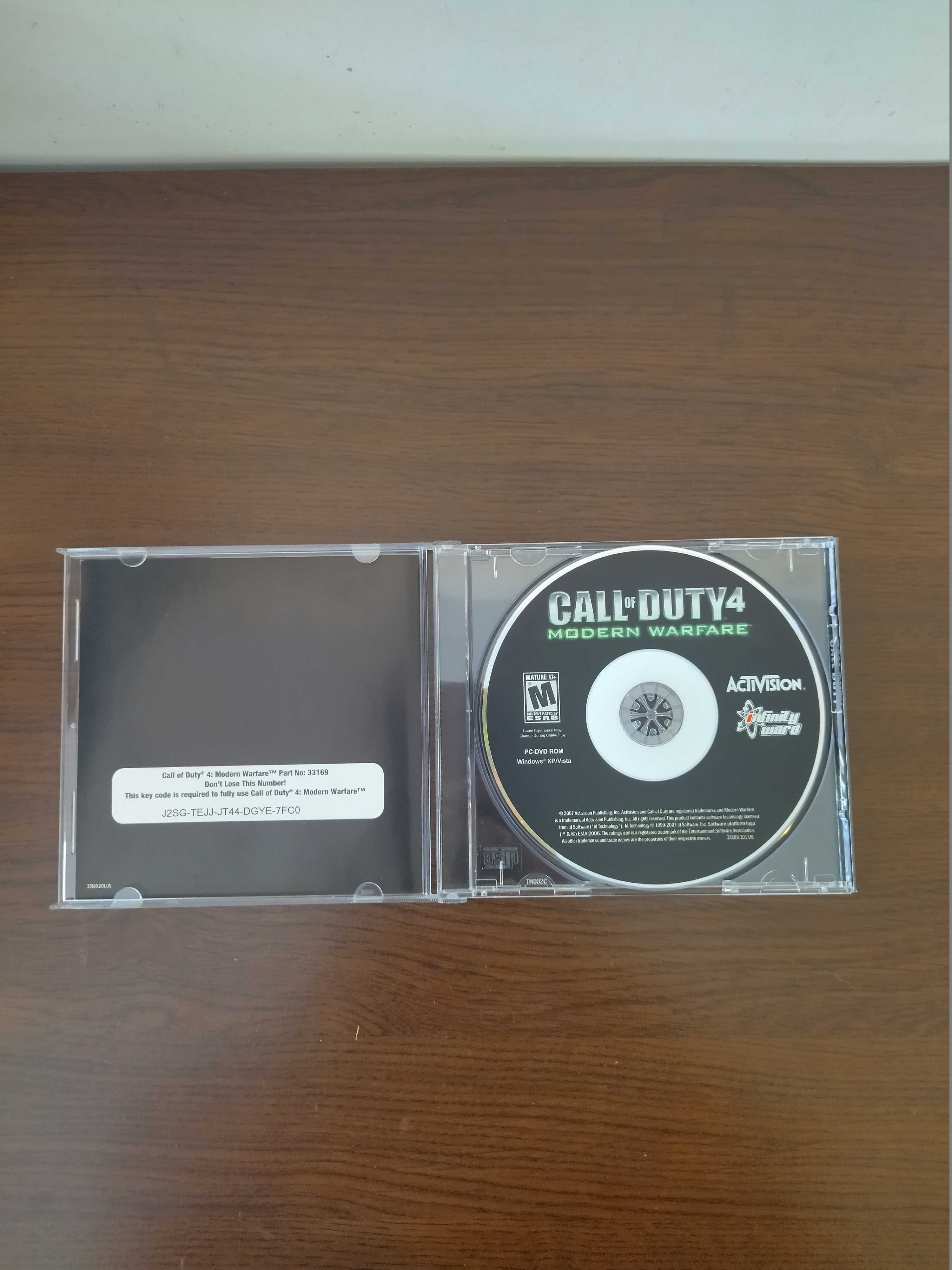 Продавам оригинална игра за компютър Call of Duty 4