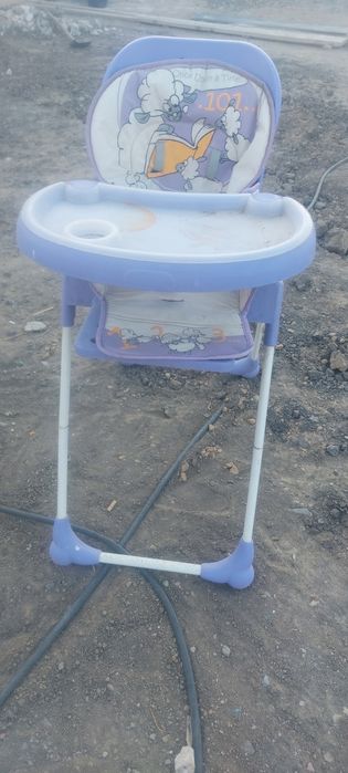 Стол детский . состояние хорошое