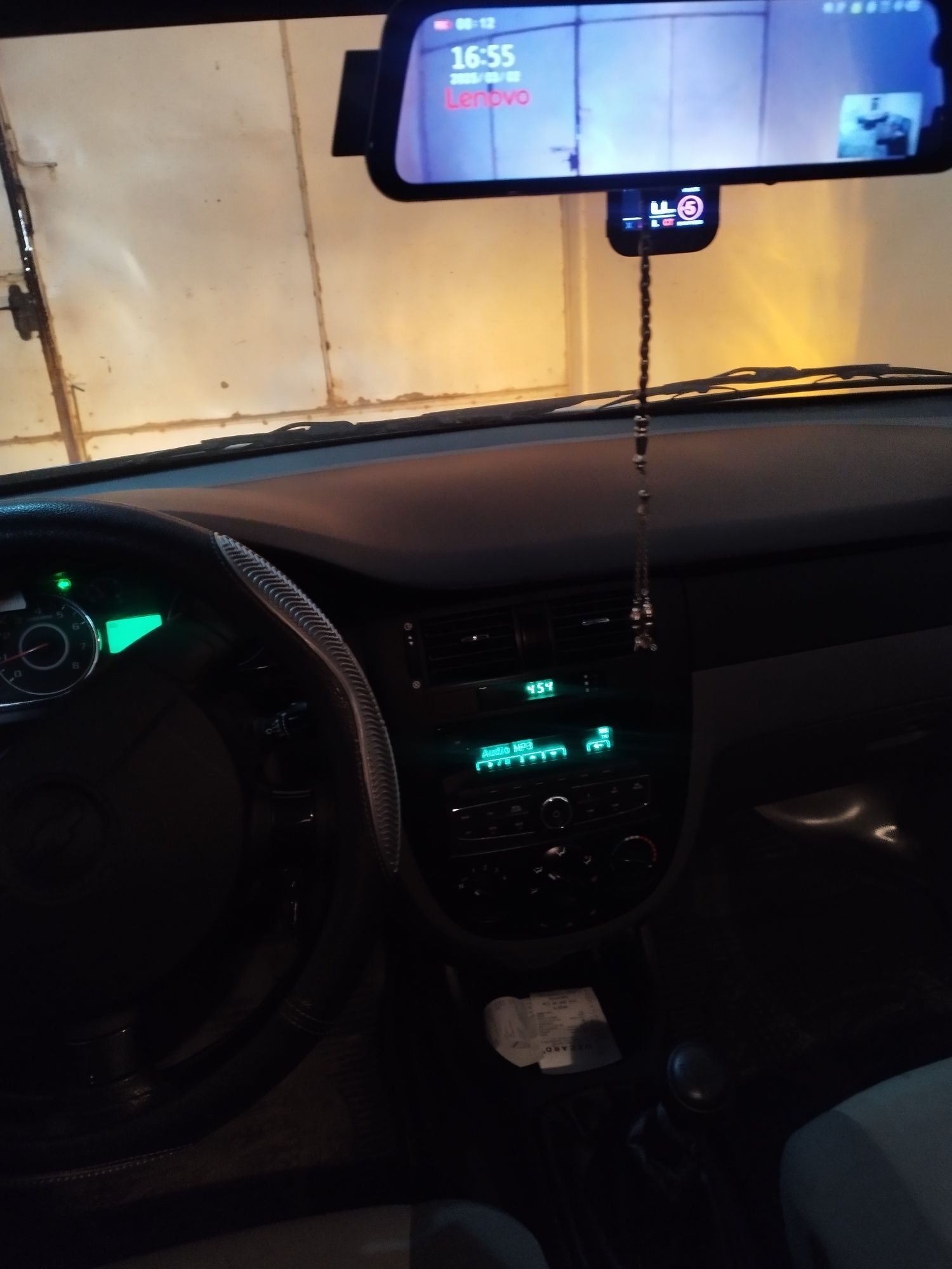 Chevrolet Gentra zavodskoy gaz