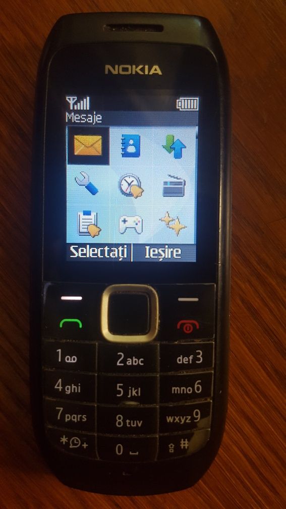 Nokia 1800, Vodafone,ca