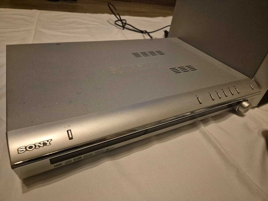 Sistem Home Cinema Sony DZ100