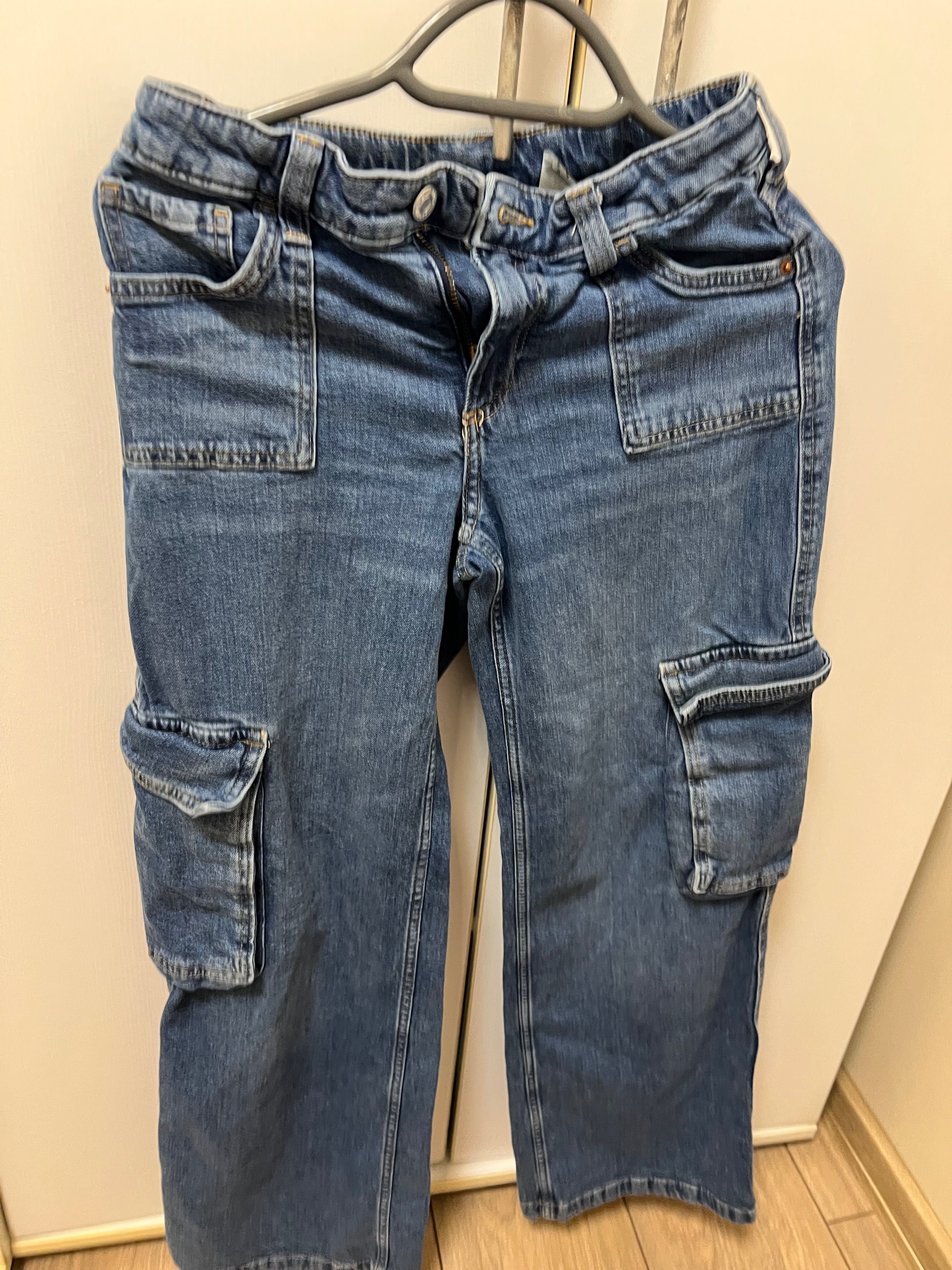 Дънки H&M момиче