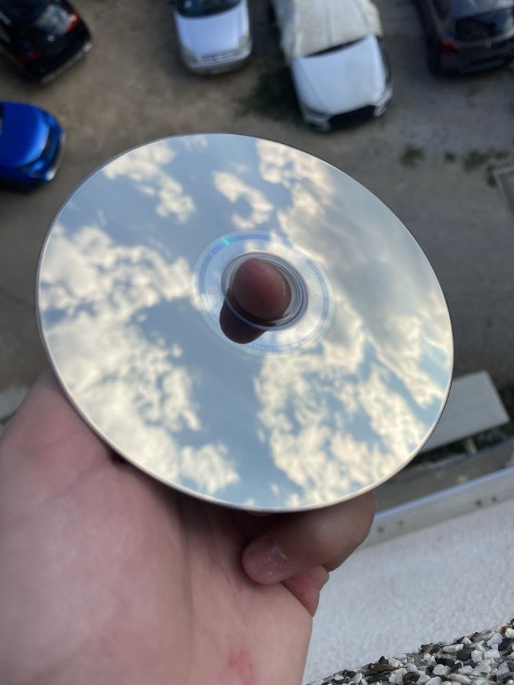 Продавам FIFA 19 за ps4