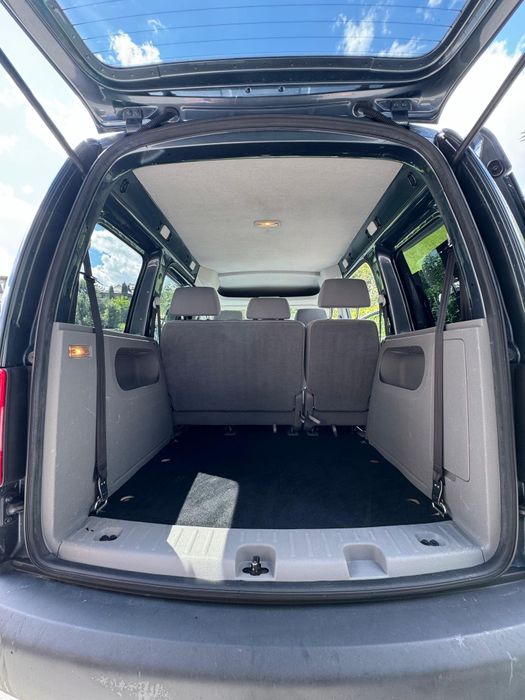 De vânzare vw caddy 4x4 7 locuri