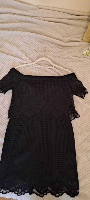 Дамска рокля рязана дантела