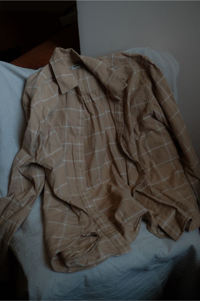 Рубашка Uniqlo, бежевая