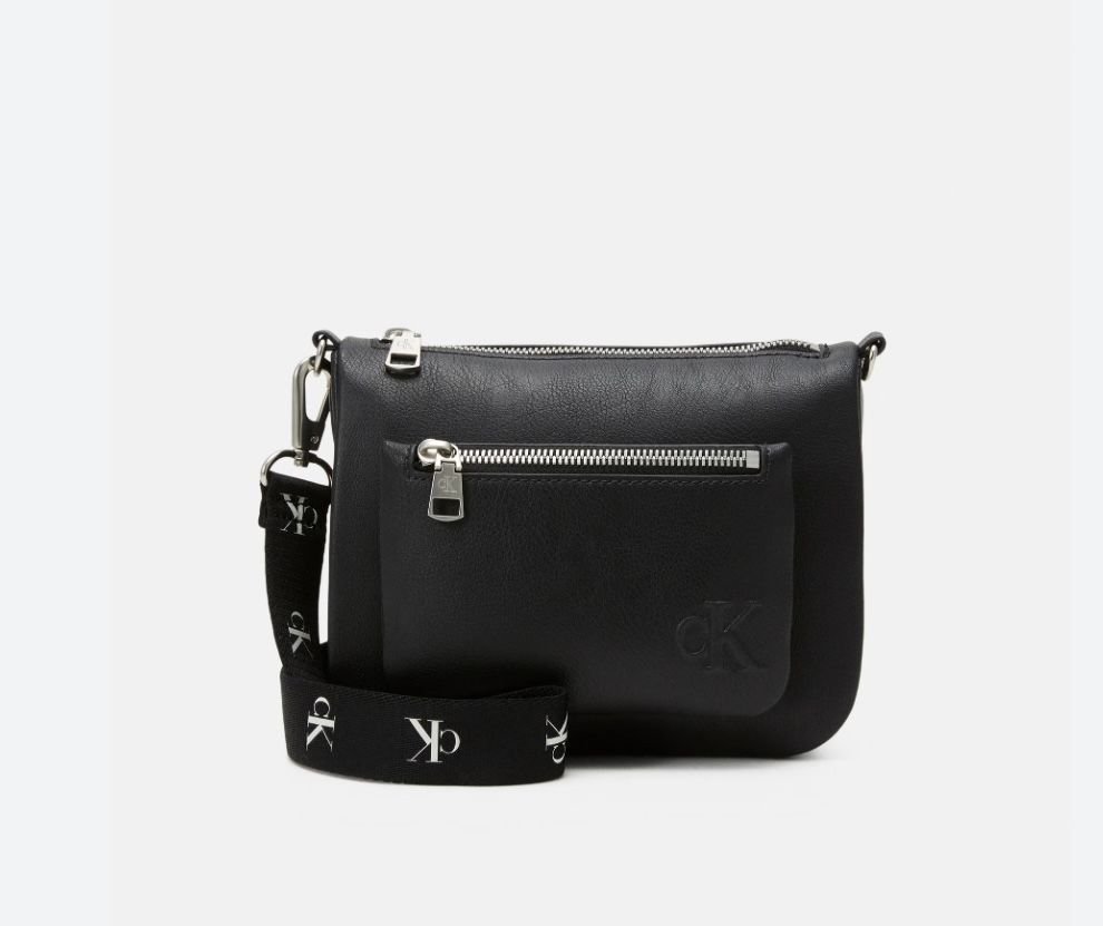 Нова чанта с портмоненце Calvin Klein