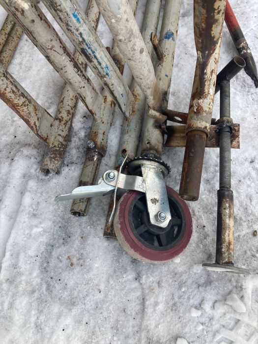 Продам строительные леса