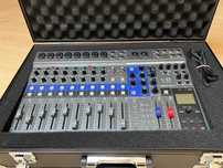 Mixer audio Zoom LiveTrack L-12