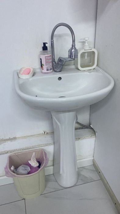 Раковина продается