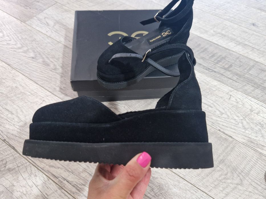 Sandale Essteffa nr. 33,5