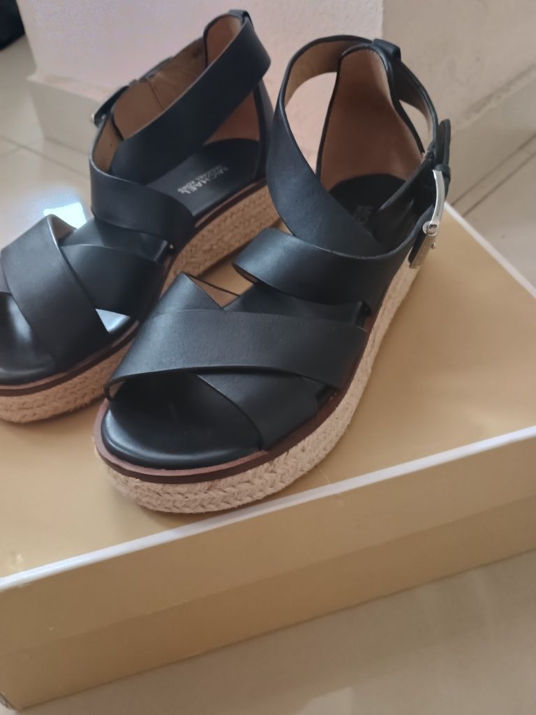 Сандали Michael kors 35 36