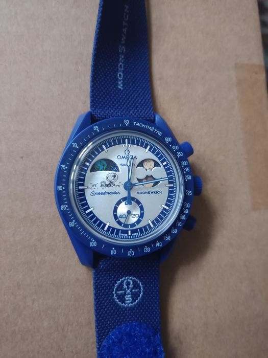 Omega x Swatch snoopy