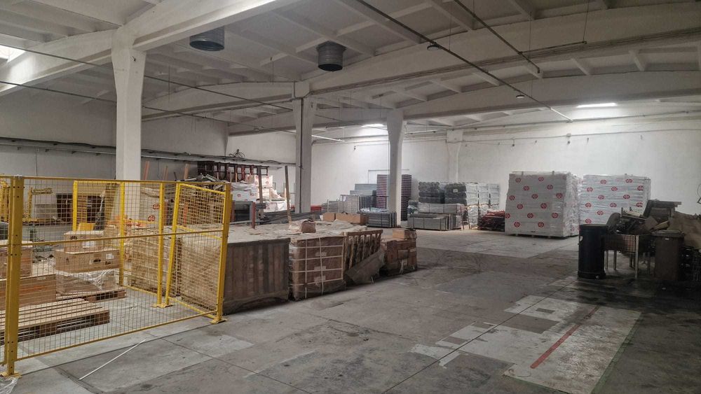 Hala/Depozit de închiriat – suprafață utilă 900 mp – Mediaș