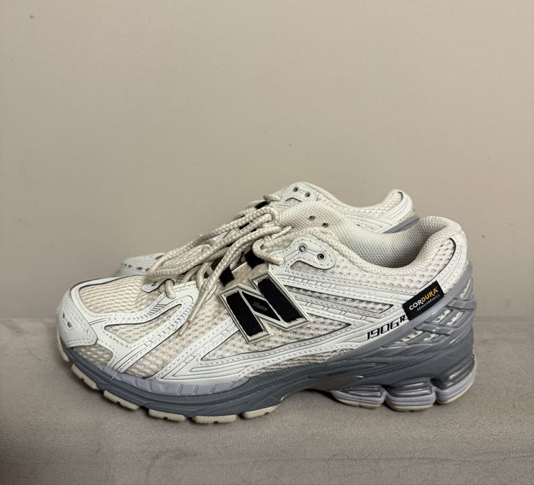 New Balance 1906R маратонки