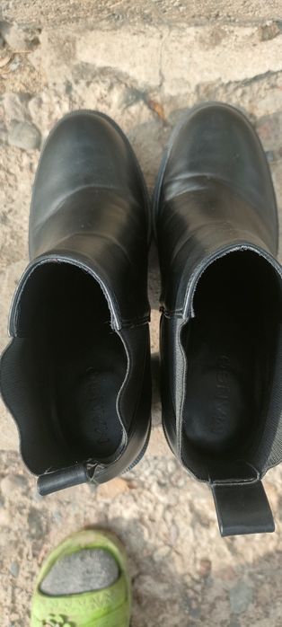 Продается женская обувь