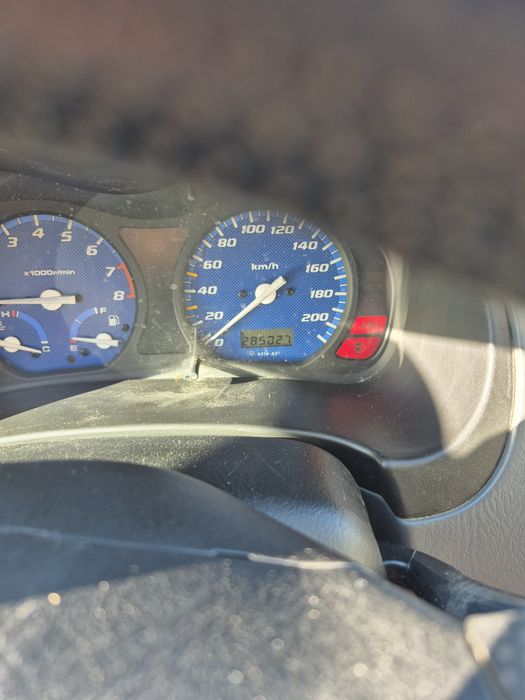 Продавам Honda HR-V