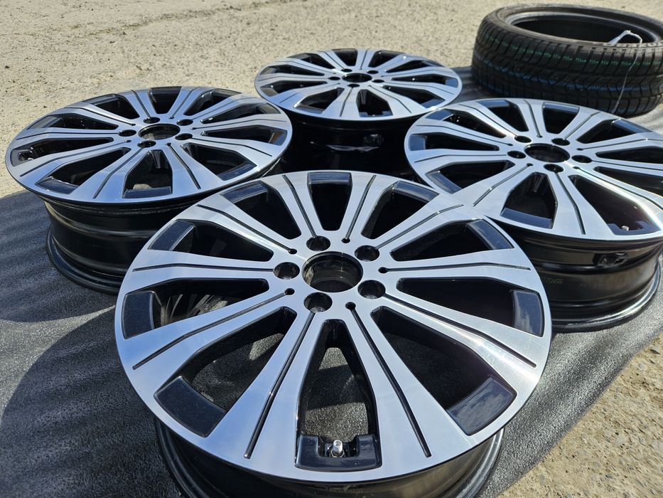 Vând jante r18  Mercedes EQA,EQB H243 ,X243 Model A243010000