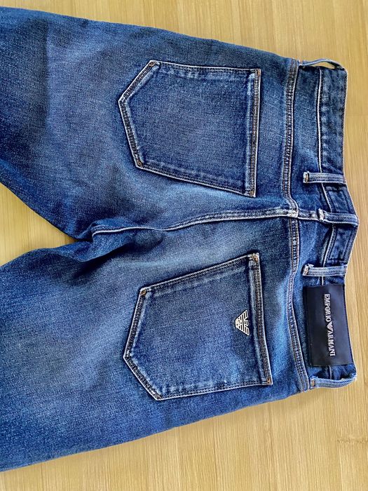 Blugi moderni Armani