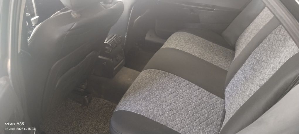 Opel omega holati ōrta yurib turgan moshin