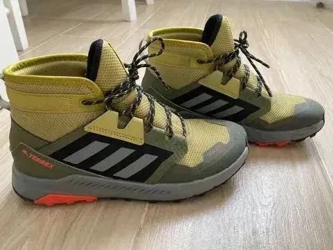 Adidas  38 2/3  само за 50 лева