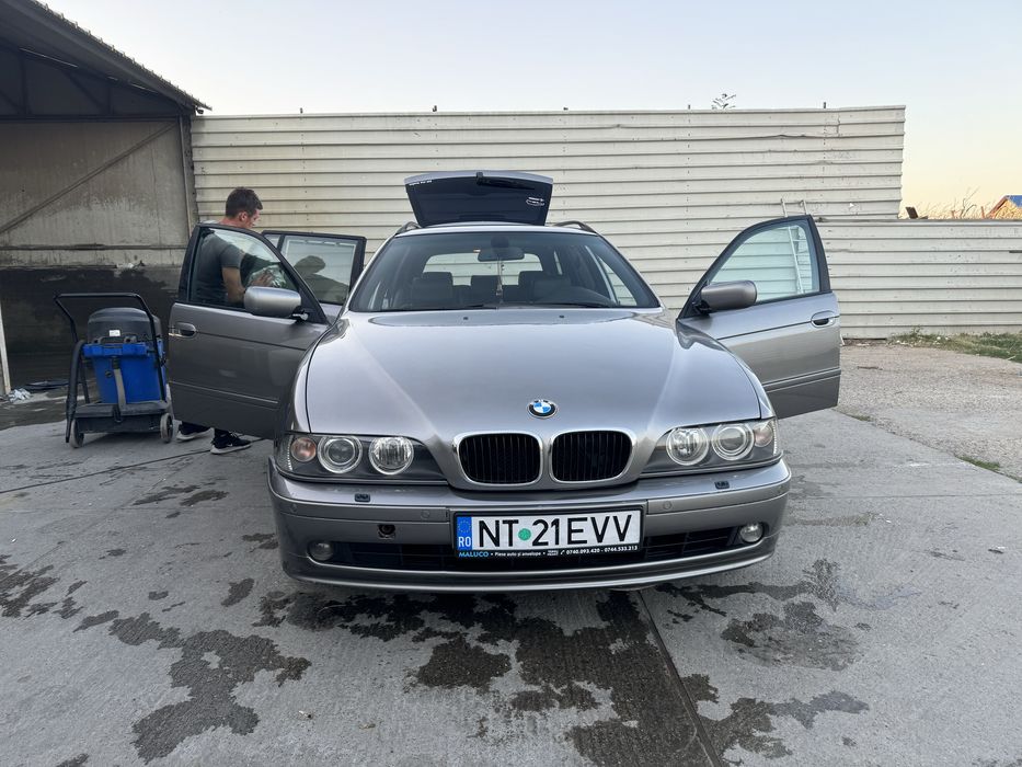 BMW 525d  touring Lifestyle edition