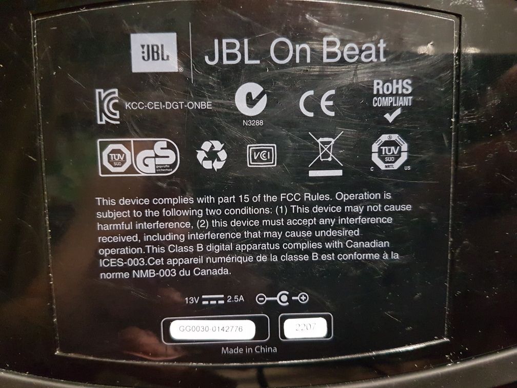 JBL on beat dock station