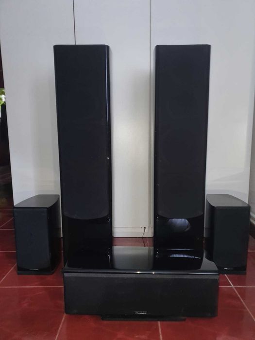 Sistem audio Cambridge CXR200 cu boxe Wharfedale REVA