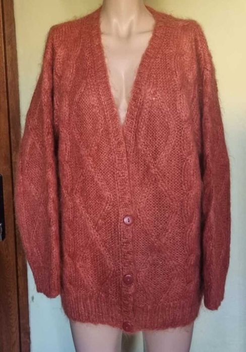 Cardigan, kid mohair 90%, fara eticheta de marime, potrivit l-xl.