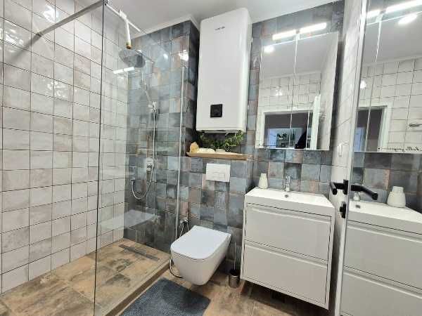 Продава се Двустаен апартамент в Бургас, Сарафово - 65 кв.м за 2539 €/кв.м - Снимка #9