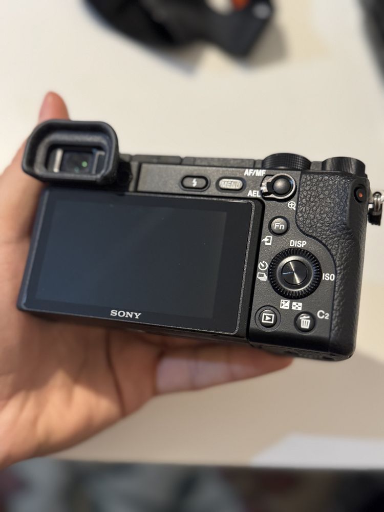 Камера sony a6400 aps-c
