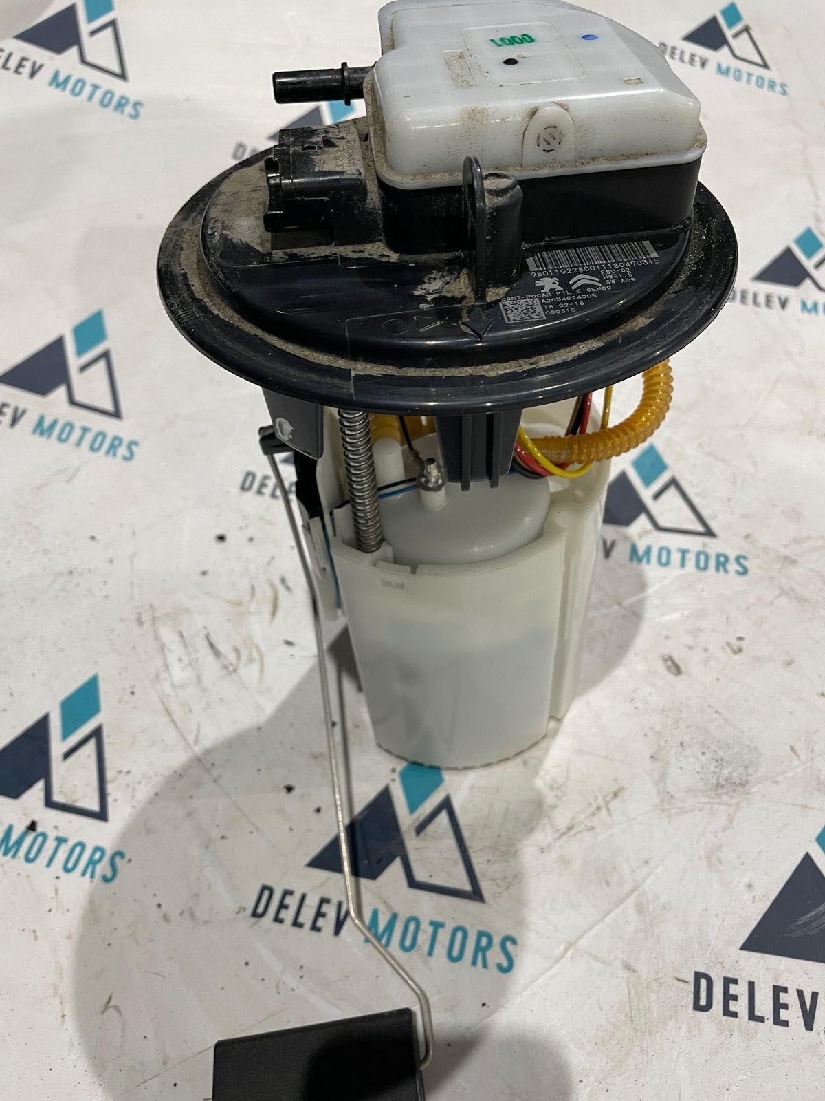 A2C34524005 подкачваща горивна помпа в резервоара от Citroen C4 1.2 T