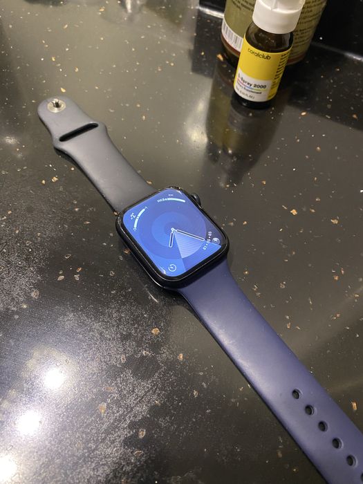 Apple Watch 8 45mm