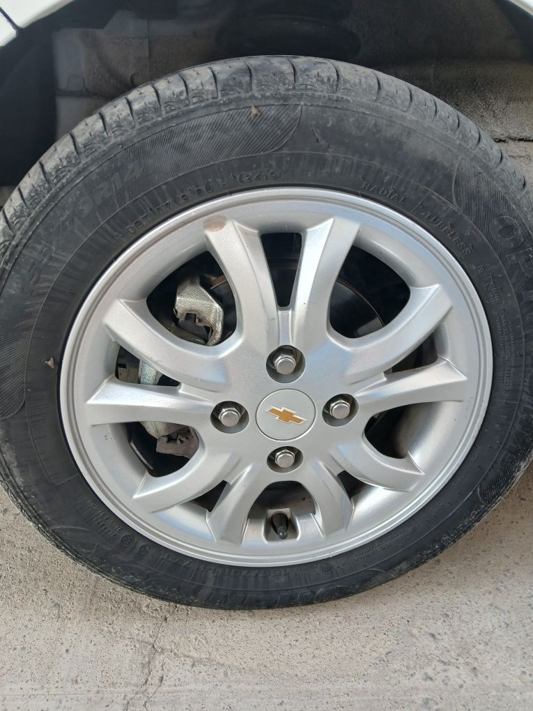 Spark sakadiska R 14