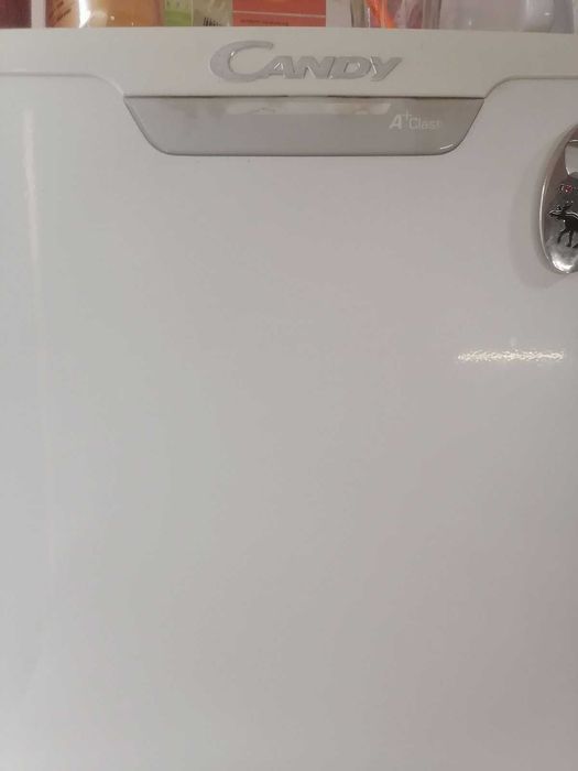 Хладилник с фризер Candy 185 см