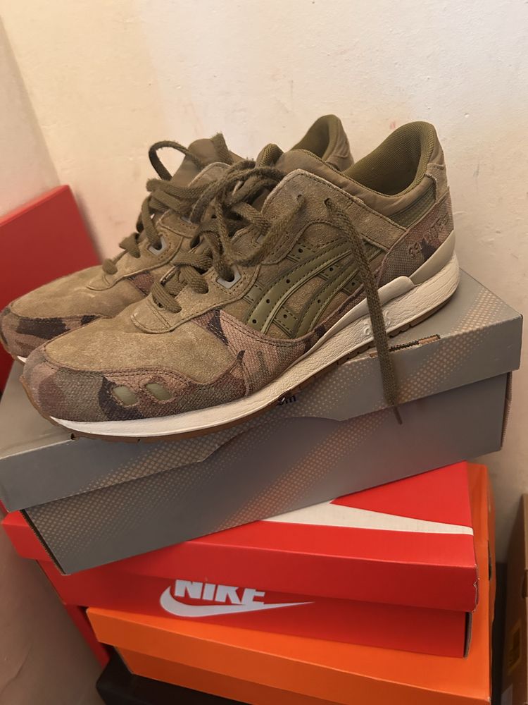 Asics marimea 43,5